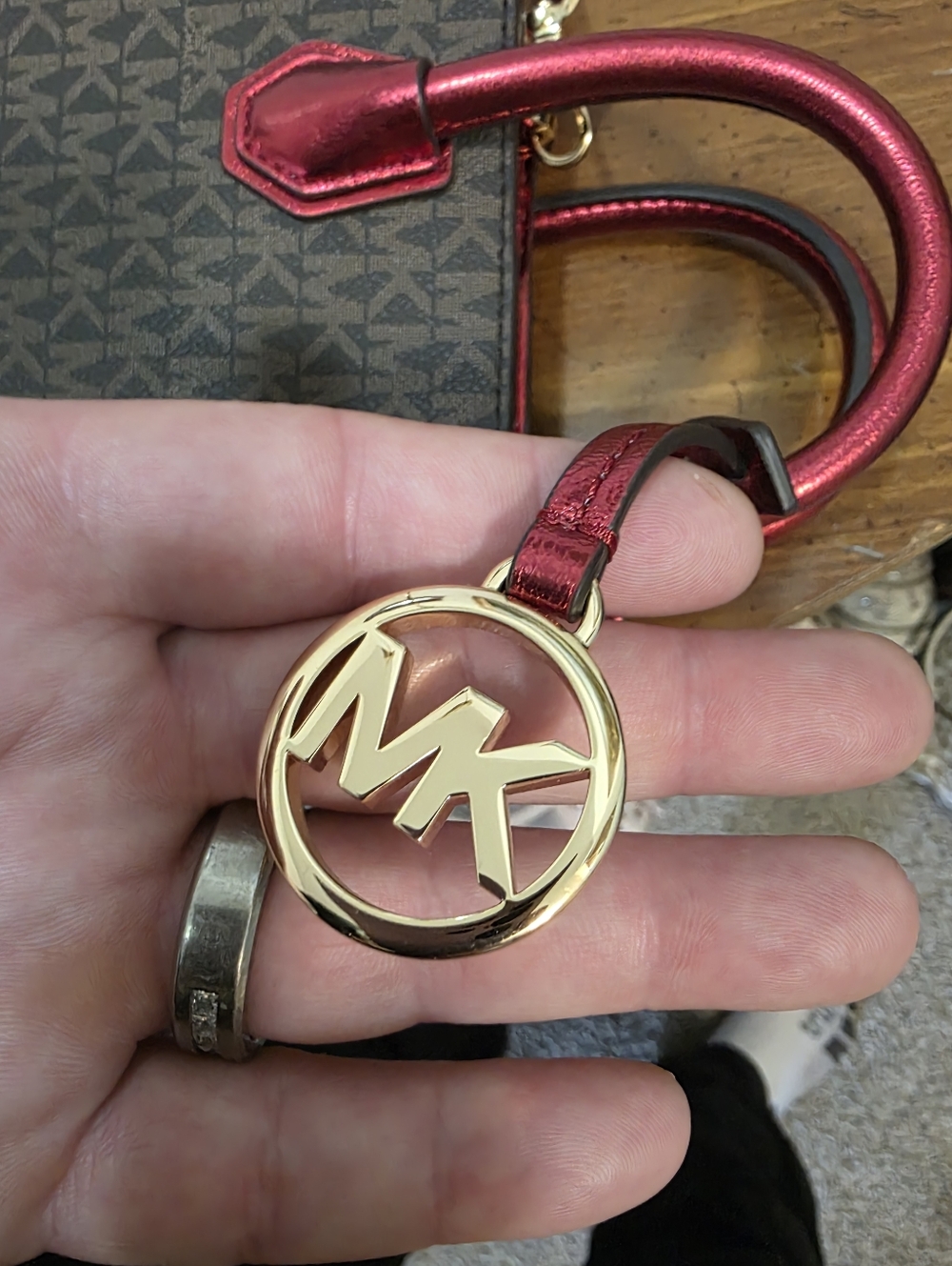Michael Kors Mercer,EXTRA Small Signature Logo Crossbody - Picture 7 of 9